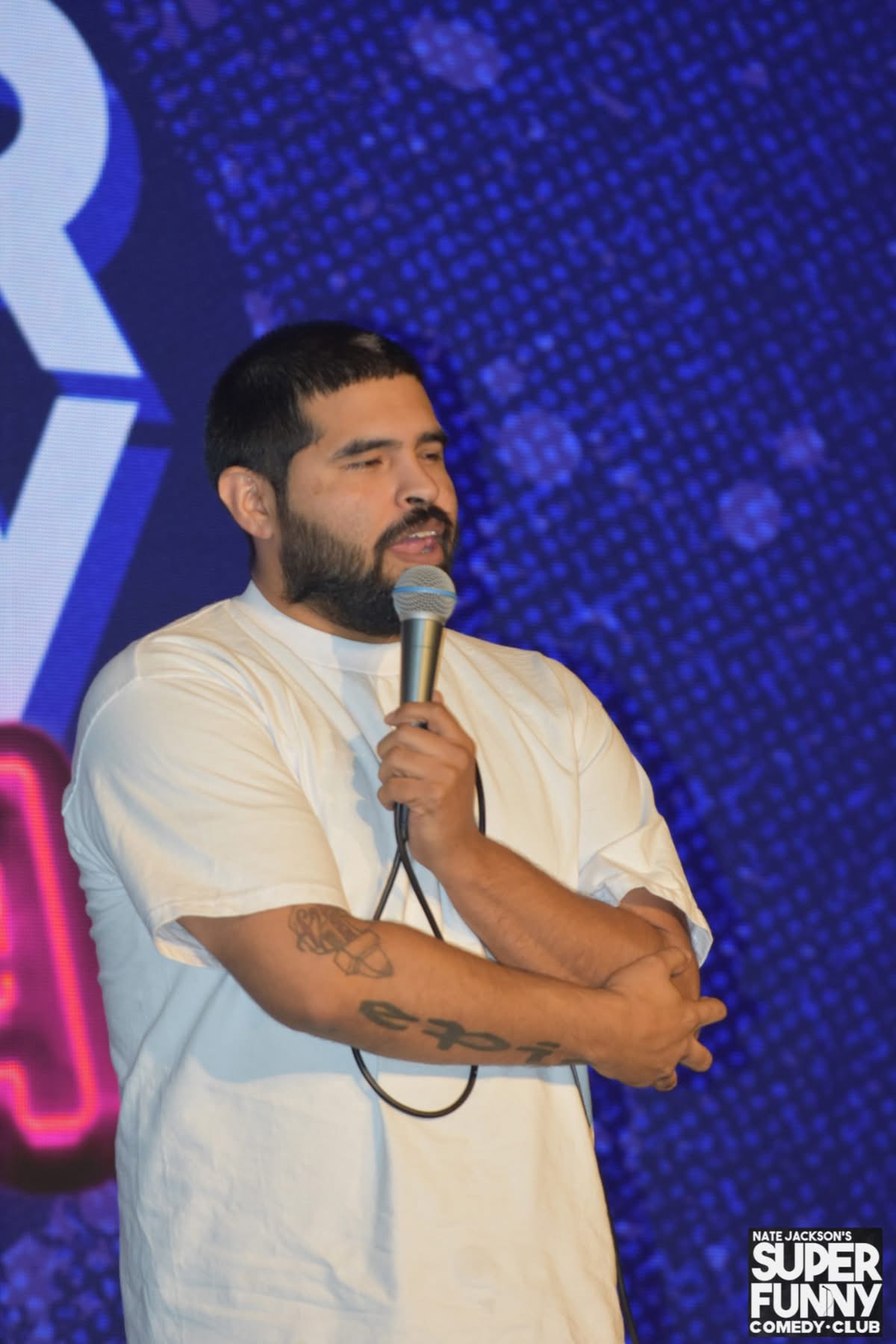 Adrien Valencia — Comedian on MicStand